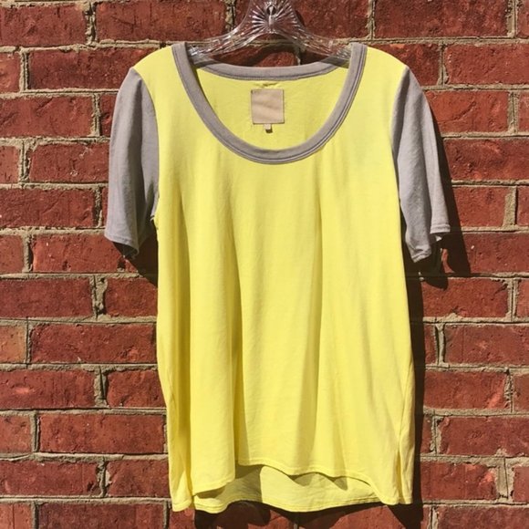 Yellow and Gray Colorblock Chaser Breezy Short Sleeve Tee - Picture 2 of 11